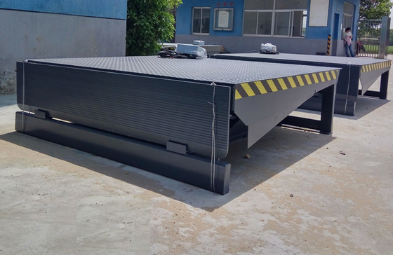 Explosion Proof Valves Protected Warehouse Dock Grey Electric Dock Levelers For Wholesale