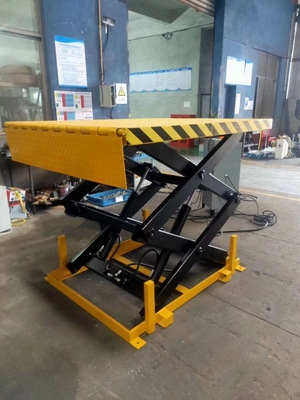 Tailored Hydraulic Loading Dock Lift 2T, Lifting Height 800mm Truck Load Dock Ramps