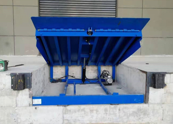 2000×2500mm Hydraulic Dock Levelers Hydraulic Loading Platform Custom Color