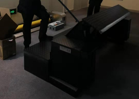 Mechanical Edge Of Dock Leveler Mini Truck Loading Equipment System Simply Operated