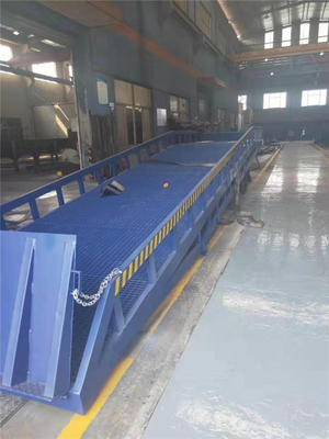 Hydraulic Loading Mobile Yard Ramp Auxiliary Dock Equipments Factory Use