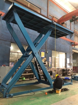 Piattaforme idrauliche dell'ascensore del magazzino della piattaforma dell'ascensore di forbici di operazione facile